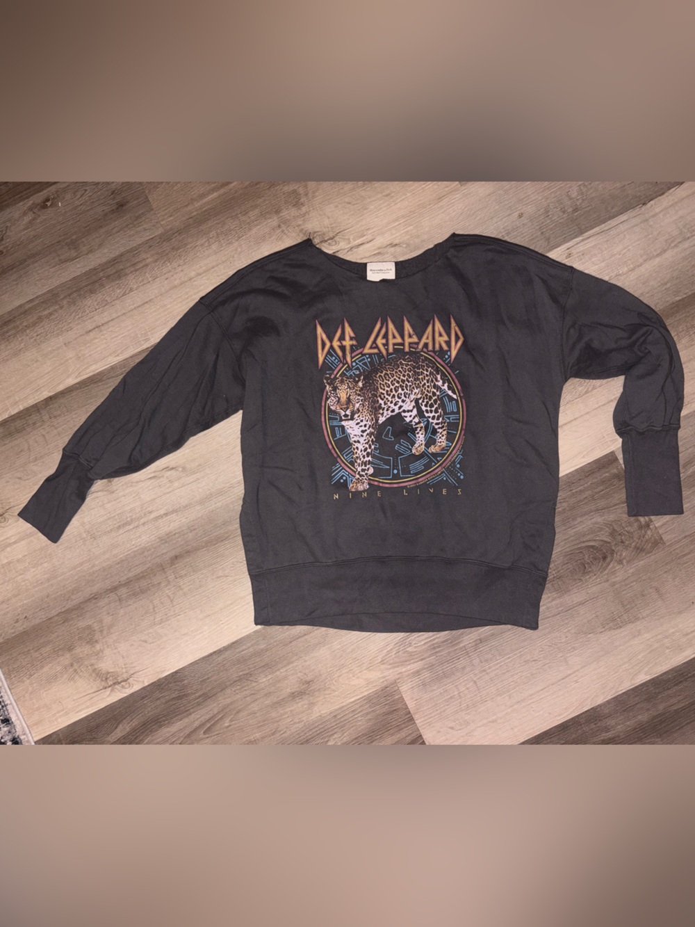 Abercrombie & Fitch Black/Grey Def Leppard Sweatshirt